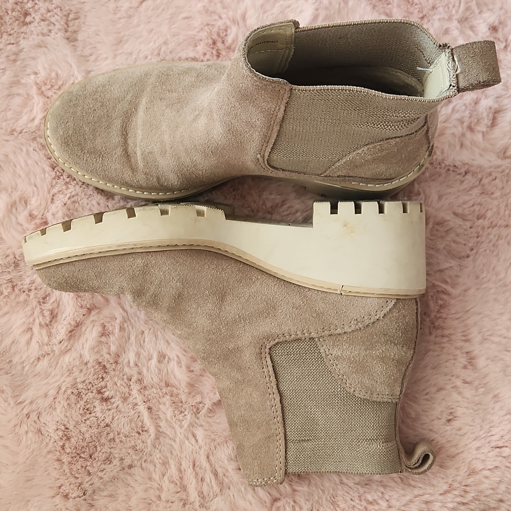 Dolce Vita Taupe Ankle Booties - Picture 3 of 4